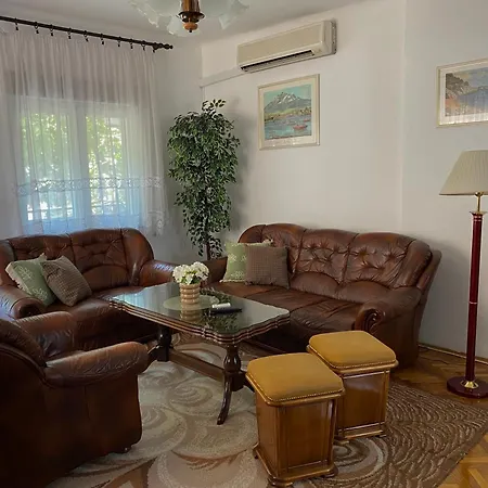 Apartment Vintage