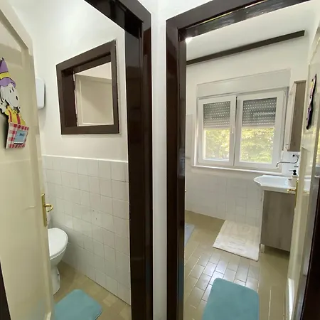 Vintage Apartment *