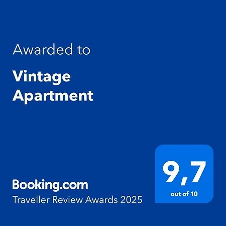 Vintage Apartment